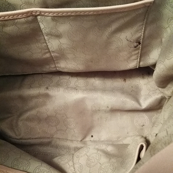 Michael by Michael Kors Jet Set Leather Large Pocket Tote Bag - Picture 4 of 12